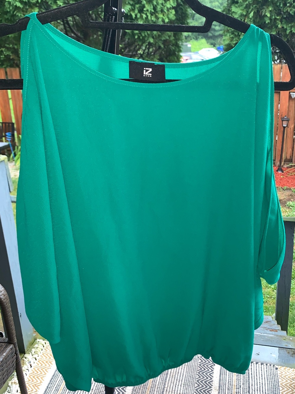 Iz Byer Emerald Green Flowing Blouse with Open Sleeves